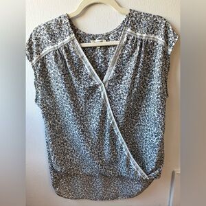 Floral Women's Top - Blue/White